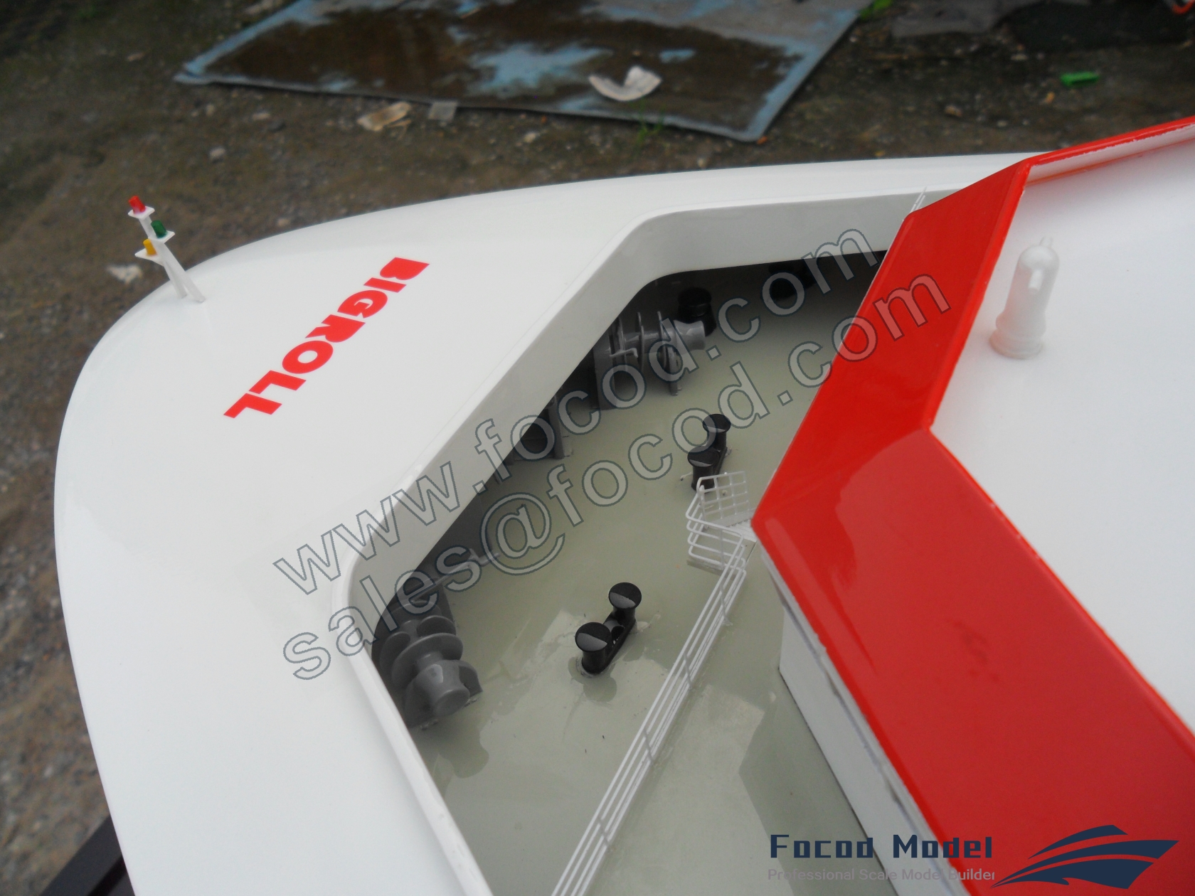 custom made model of 173m Heavy Load Carrier Bigroll Bering
